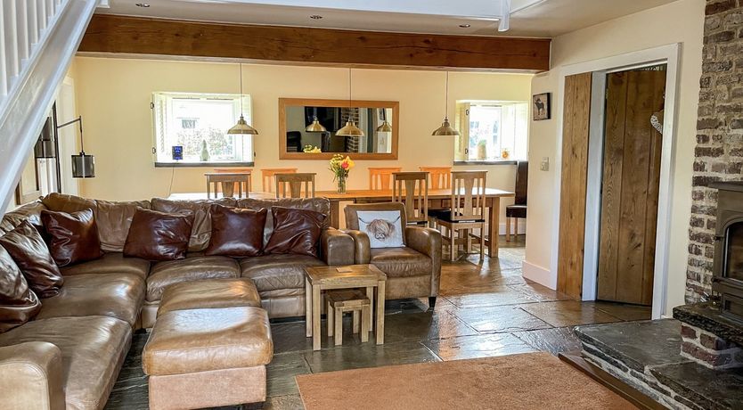 Photo of Spingle Barn