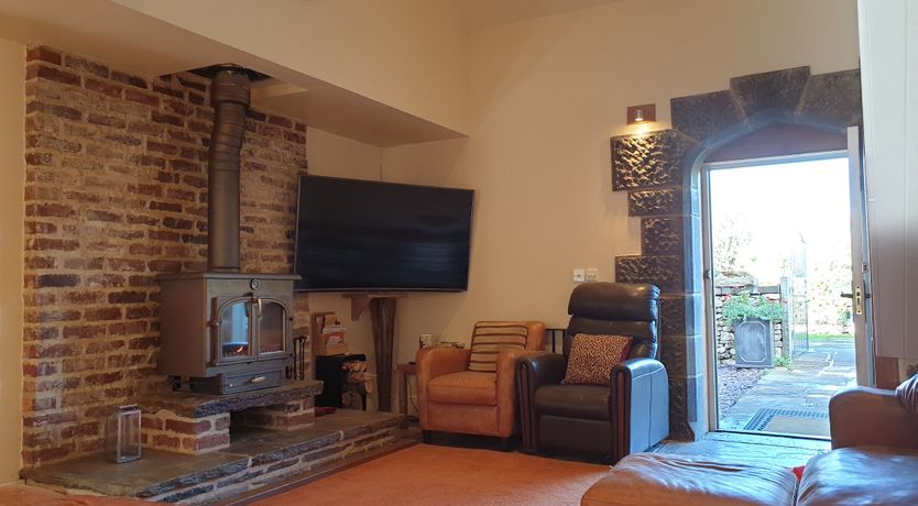 Photo of Spingle Barn