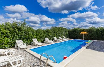 Jurican Holiday Home