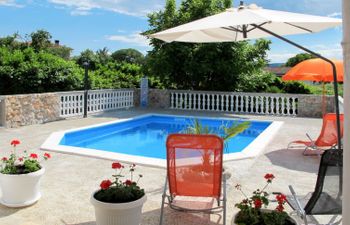 Mira Holiday Home