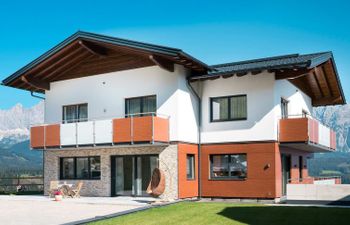 Rubin Holiday Home