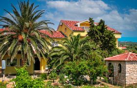 Dora (RAB140) Holiday Home