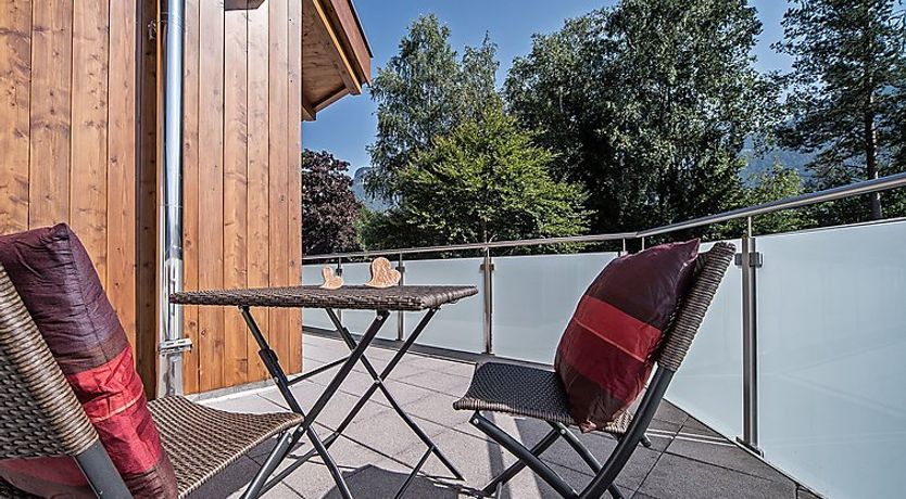 Photo of Top 4 Apartment 4
