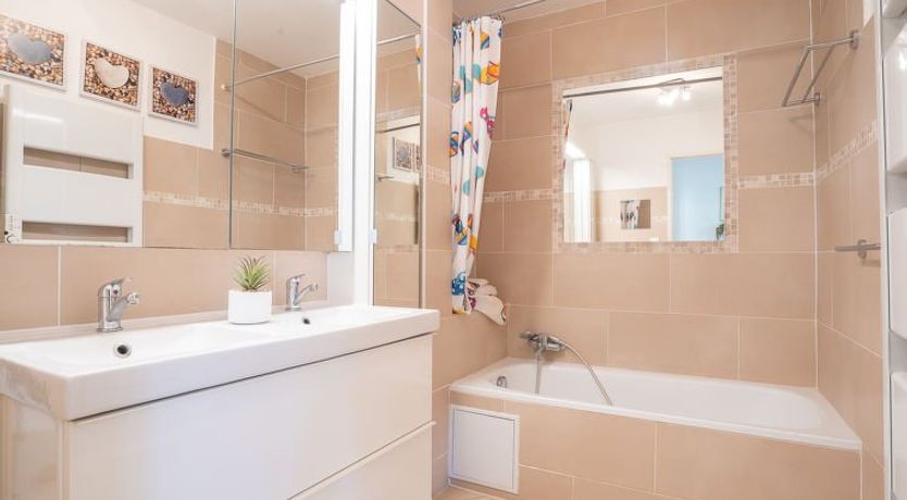 Photo of Les Cyprès Holiday Home 2