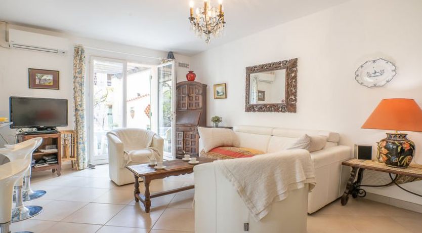 Photo of Les Cyprès Holiday Home 2