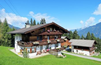 Luxner (KAB137) Apartment 5 Holiday Home