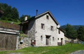 Casa Simano Holiday Home