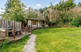 Photo of brookbank-folly-countryside-cottage