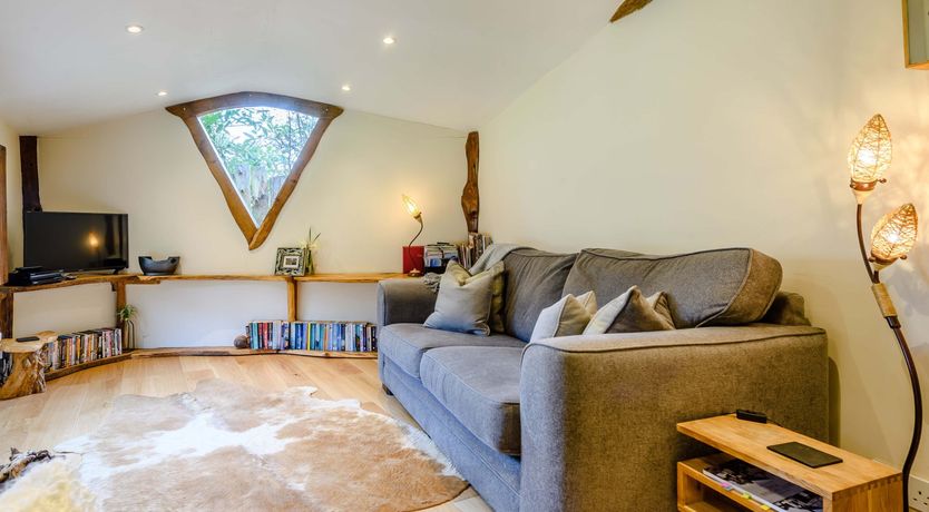 Photo of Brookbank Folly