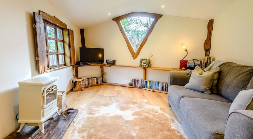 Photo of Brookbank Folly