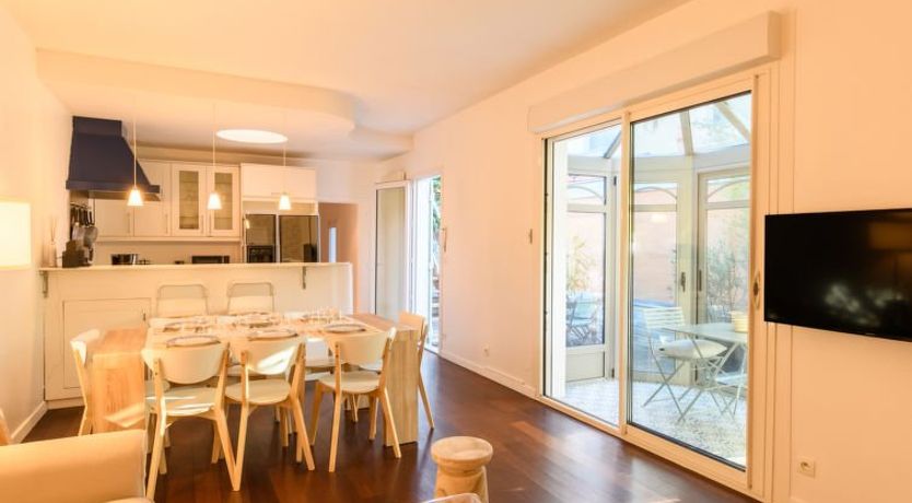 Photo of La Belle Tendel