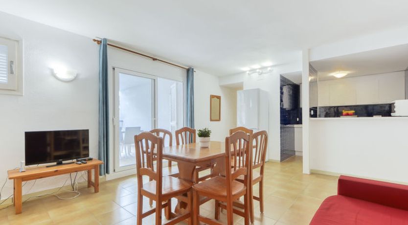 Photo of Platja de Roses Apartment 11