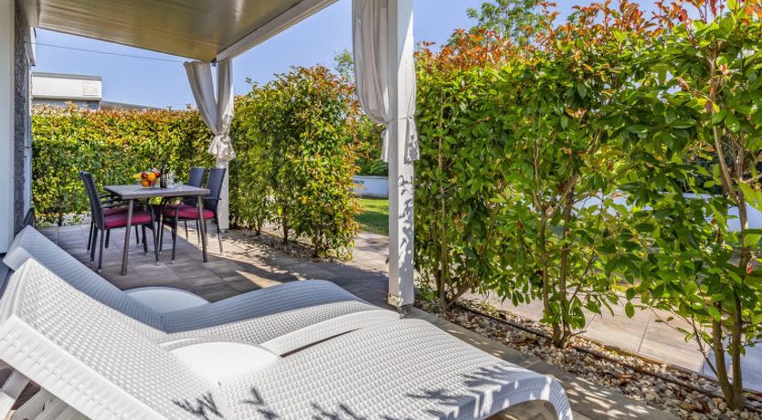 Photo of Mobile home Premium Holiday Home 8