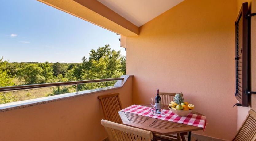 Photo of Romana Apartment 6