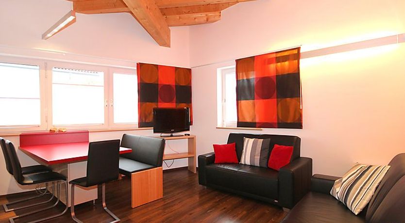 Photo of Top 2 Apartment 2