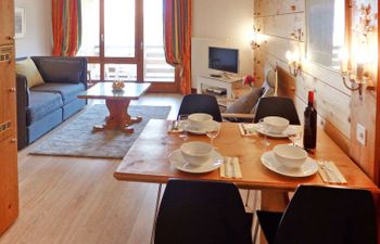 Le Bristol A54 Apartment 6 Holiday Home