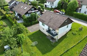 Uhu Holiday Home