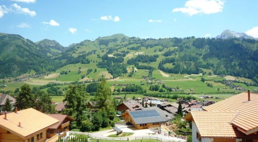 Photo of Nubes, Chalet