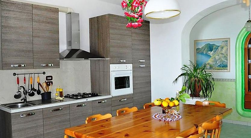 Photo of Dea Afrodite