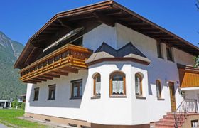 Buntweg Holiday Home