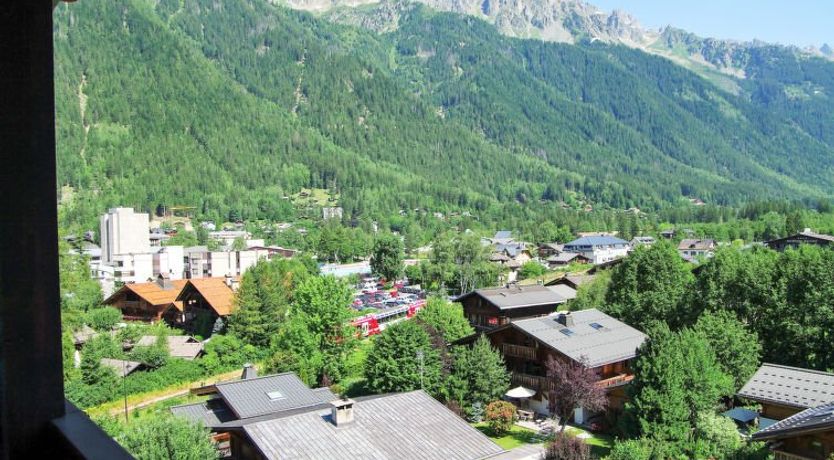 Photo of Les Periades