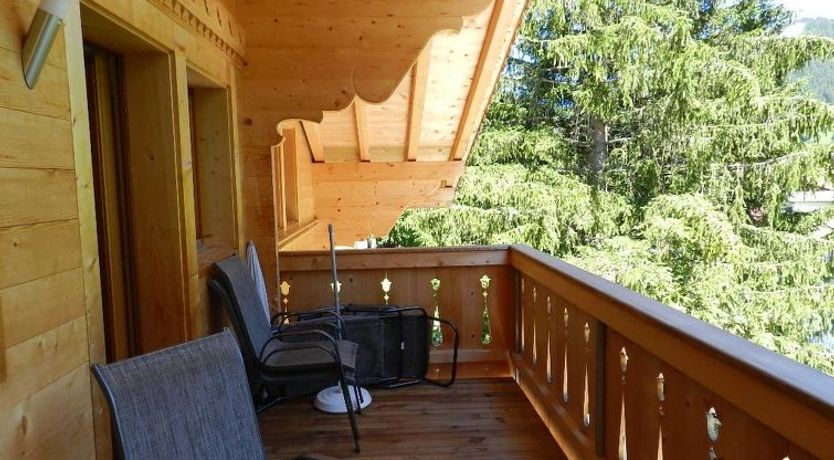 Photo of Majelas Heiti