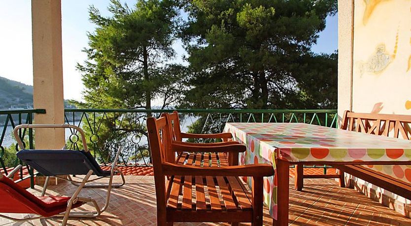 Photo of Dijana Apartment 2