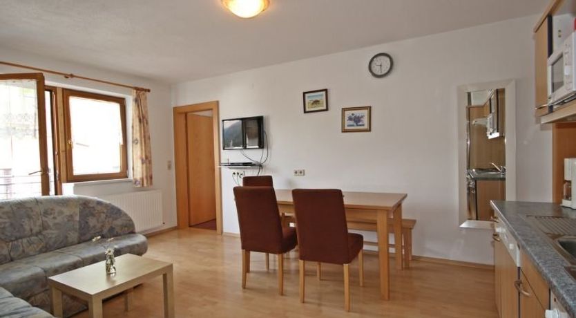 Photo of Handle Apartment 2