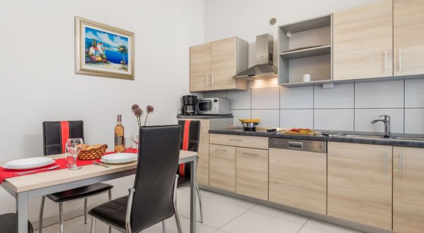 Photo of Romana Apartment 4