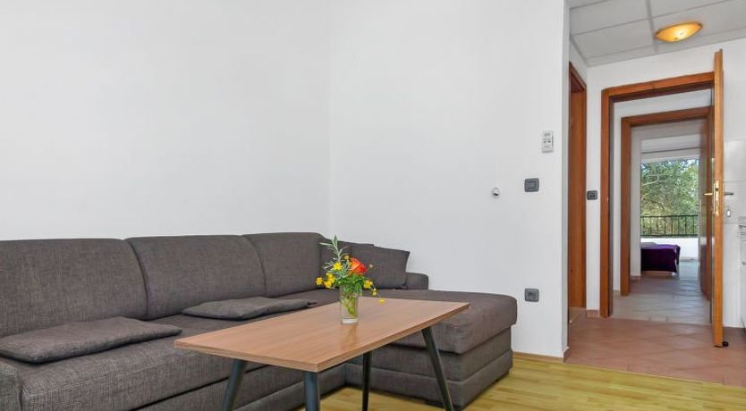 Photo of Rubin Apartment 9