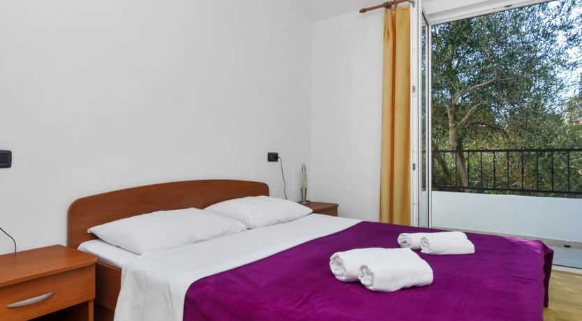 Photo of Rubin Apartment 9