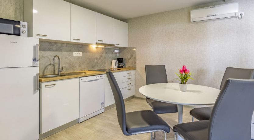 Photo of Mobile home Superior Holiday Home 6