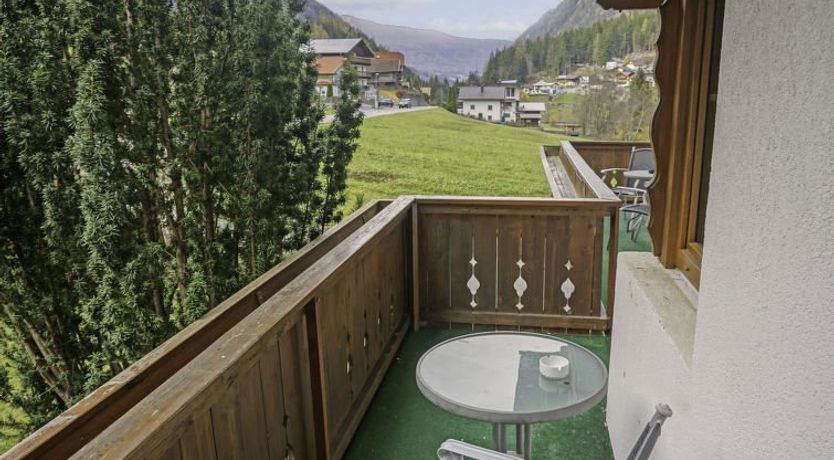 Photo of Alpengruss Apartment 2