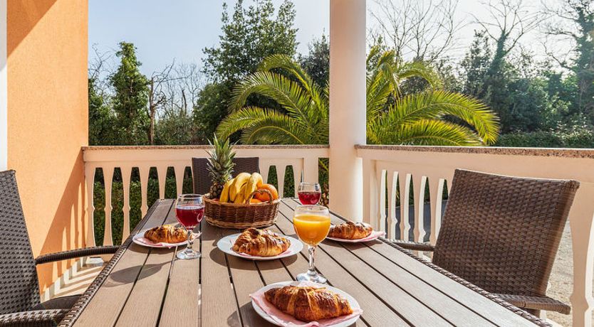 Photo of Apartment Rok 5 Apartment 16