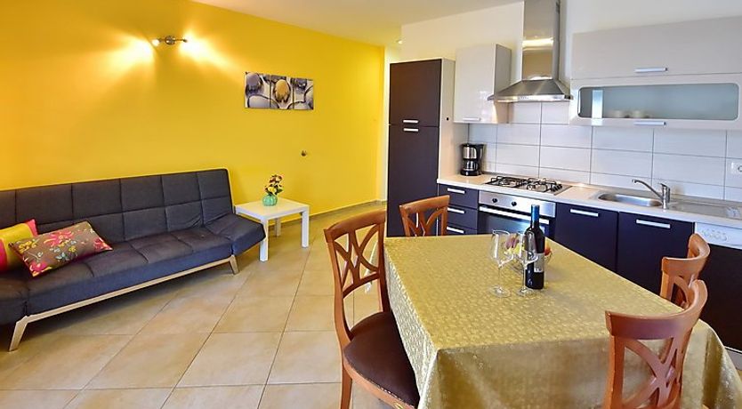 Photo of Laurus Apartment 3