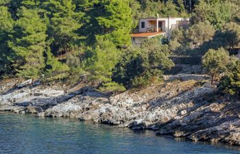 Dijana Holiday Home