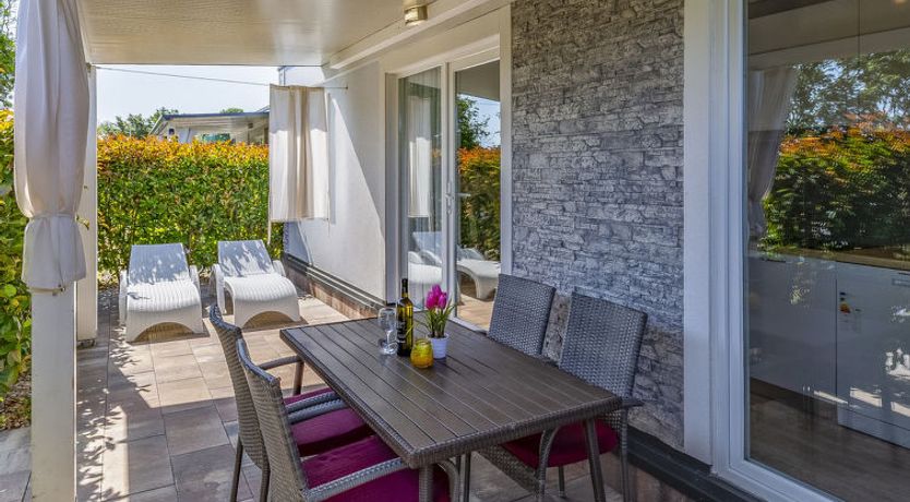 Photo of Mobile home Superior Holiday Home 10