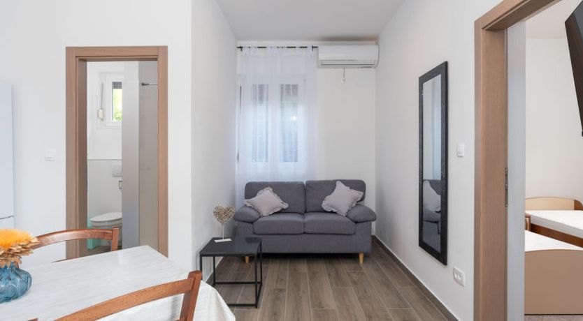 Photo of Vesela Apartment 4