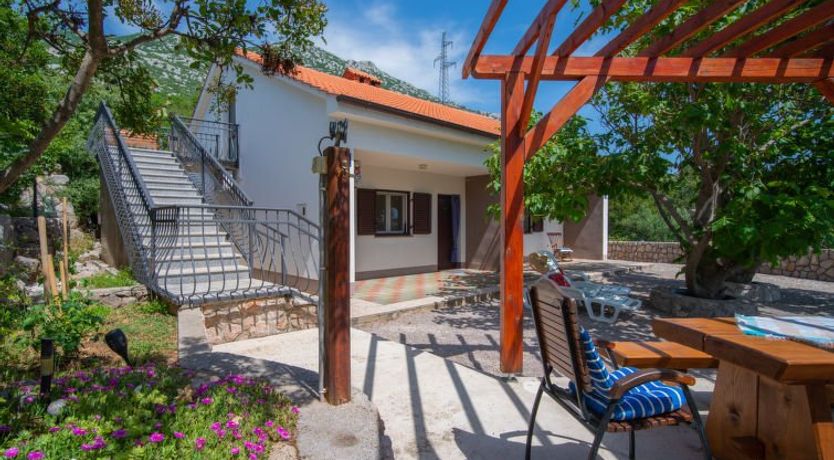 Photo of Sanja Apartment 2