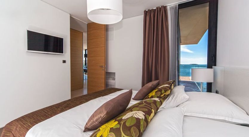 Photo of Golden Ray Apartment 3