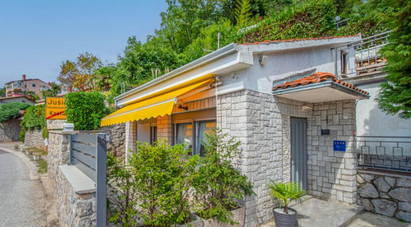 Photo of Koalas Nest Home & Apartments