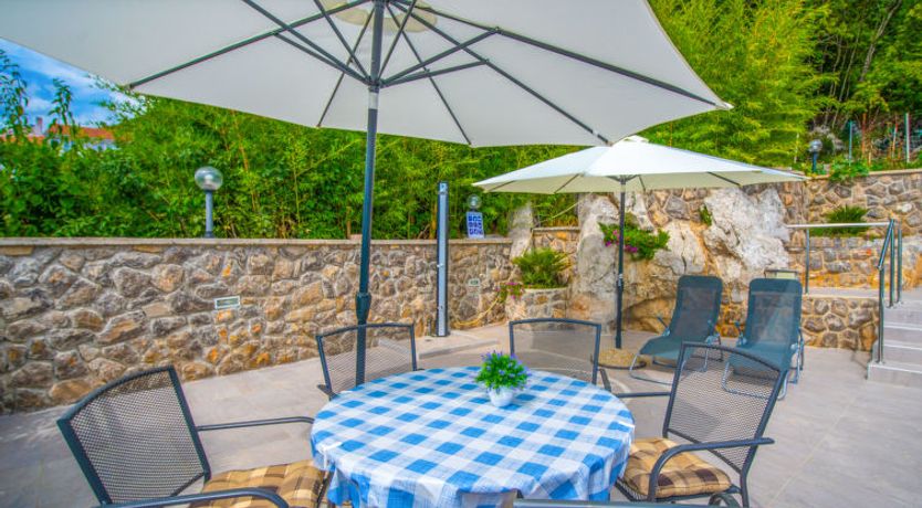 Photo of Koalas Nest Home & Apartments