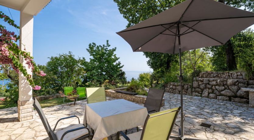 Photo of Emil Apartment 2