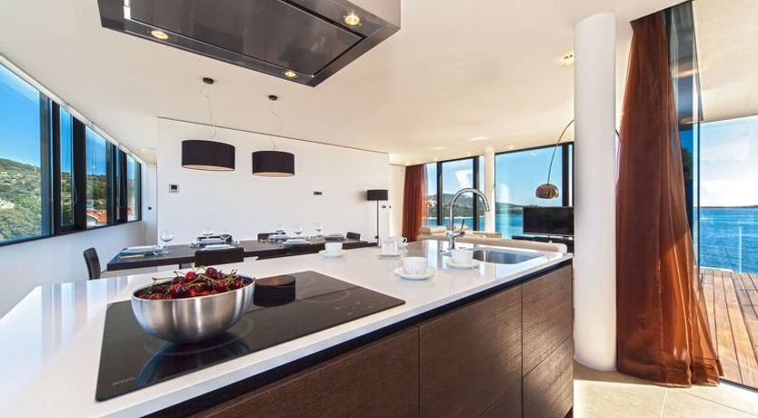 Photo of Golden Ray Apartment 3