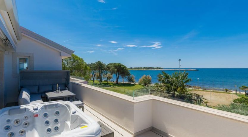 Photo of Penthouse Mira Apartment 5