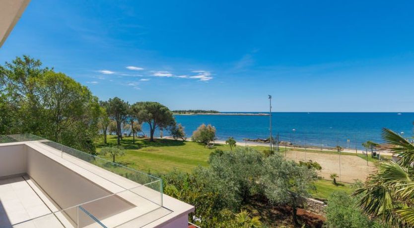 Photo of Penthouse Mira Apartment 5