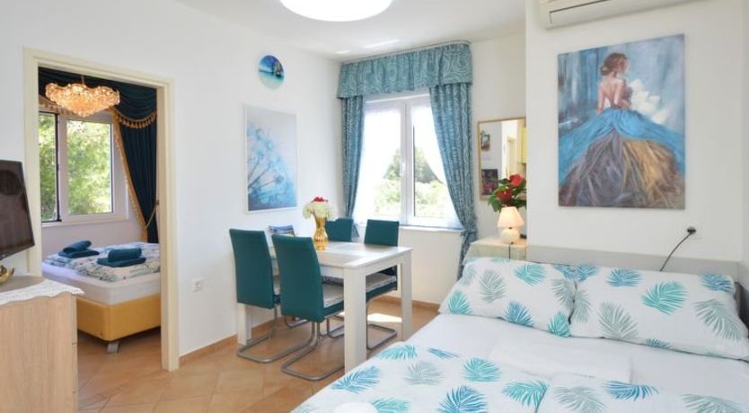 Photo of Friedrich Apartment 4