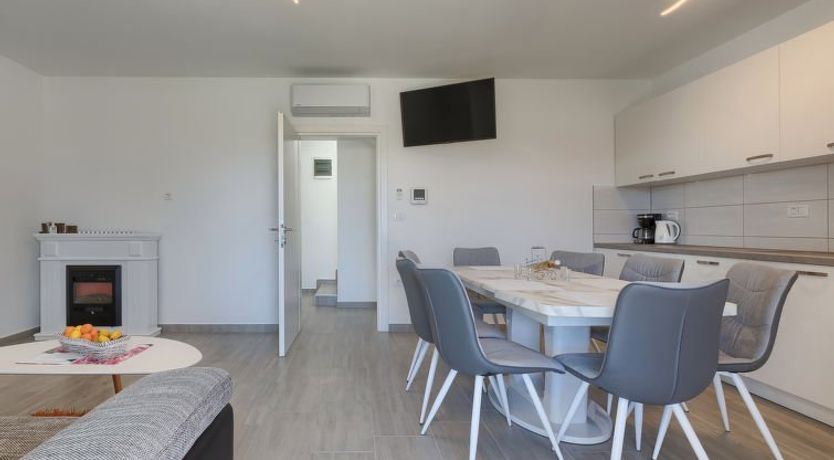 Photo of Villa Zirdum