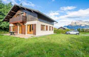 Chalet Mendiaux Holiday Home