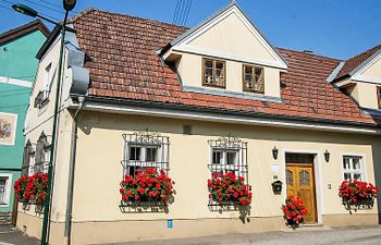 Alte Post Apartment 2 Holiday Home